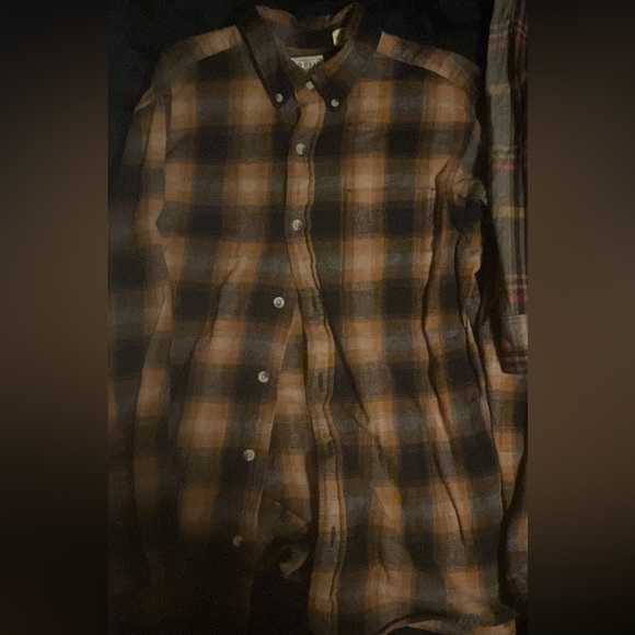 Flannel tops size medium men - Picture 5 of 6